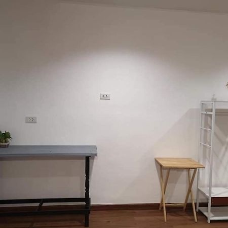 Sun House Bkk Hotel Банкок Екстериор снимка